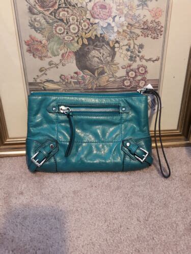 Michael Kors Large Fallon Zip Clutch in Aqua (Turquoise)Leather 